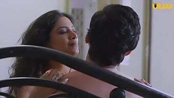 Indian Milf Gets Her Big Ass Pounded In A Threesome