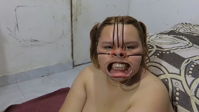 Bondage Bdsm E Ação Facial Com Uma Amadora Mexicana