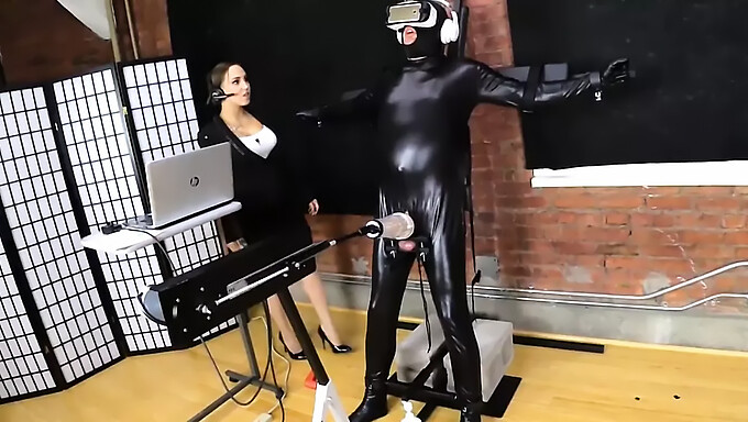 Slave'S First Experience With A Fucking Machine