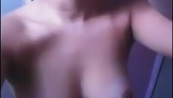 Amateur Nipple Play With A Peruvian Girl On Whatsapp