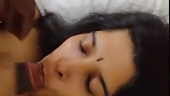 Desi Wife'S Pussy Gets Tight And Wet In This Homemade Video